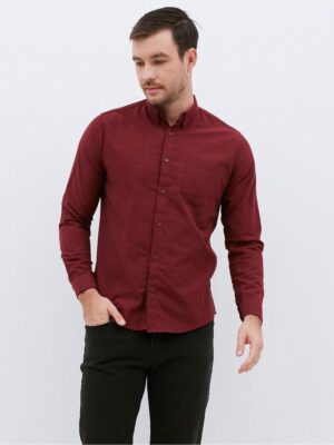 M231 Kemeja Pria Basic Polos Panjang Maroon
